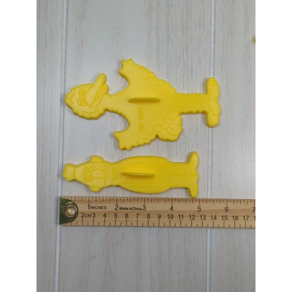 Sesame street vintage cookie cutters Ernie Bert Big Bird Cookie Monster Wilton